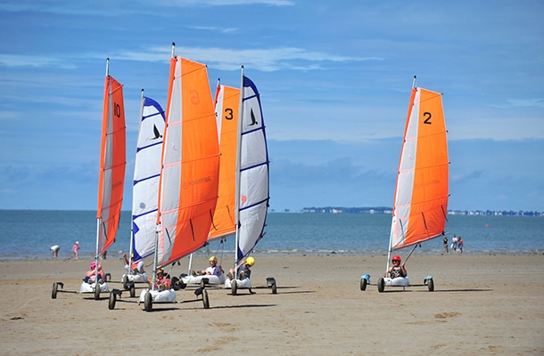 Cours d’initiation au char à voile au Pays de Monts